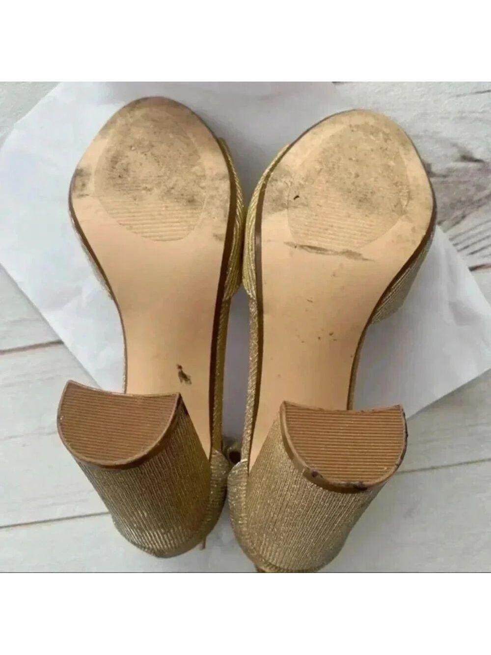 Betsey Johnson Jess Gold Sparkle Sandal Heels size 8.5 - Picture 8 of 13